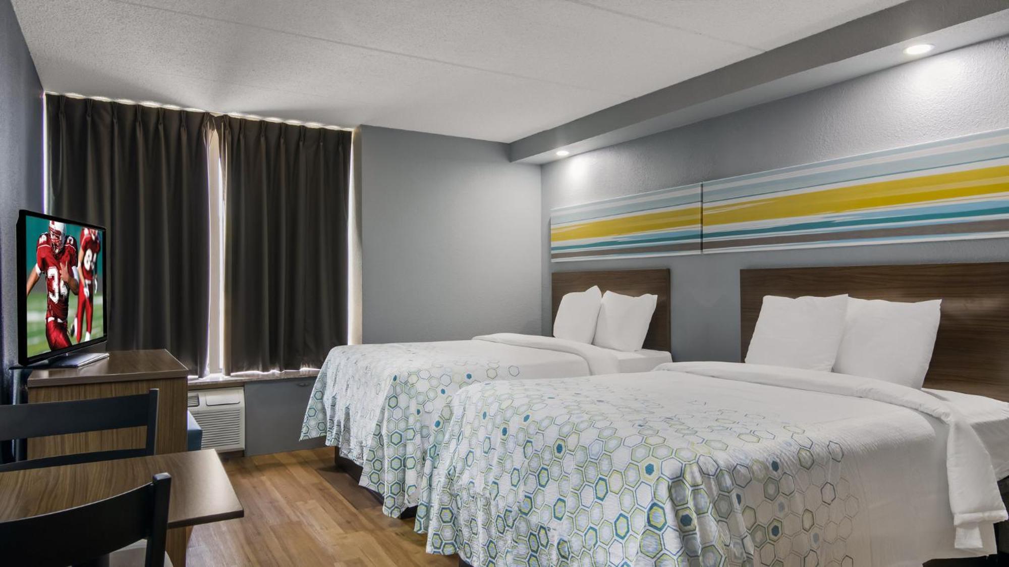 Hometowne Studios By Red Roof And Conference Center Chicago - N Aurora Naperville North Aurora Esterno foto